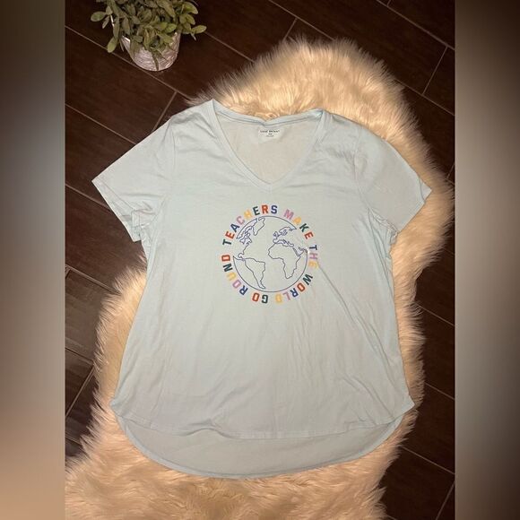 Lane Bryant Classic Teachers Make the World Go Round Graphic Tee sz 18 - Picture 2 of 10